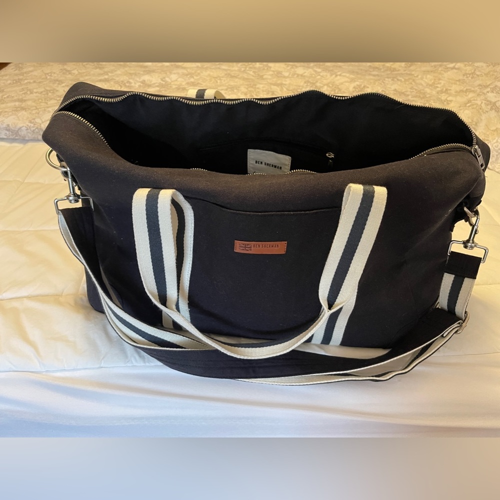 Ben Sherman Navy duffel weekend bag
